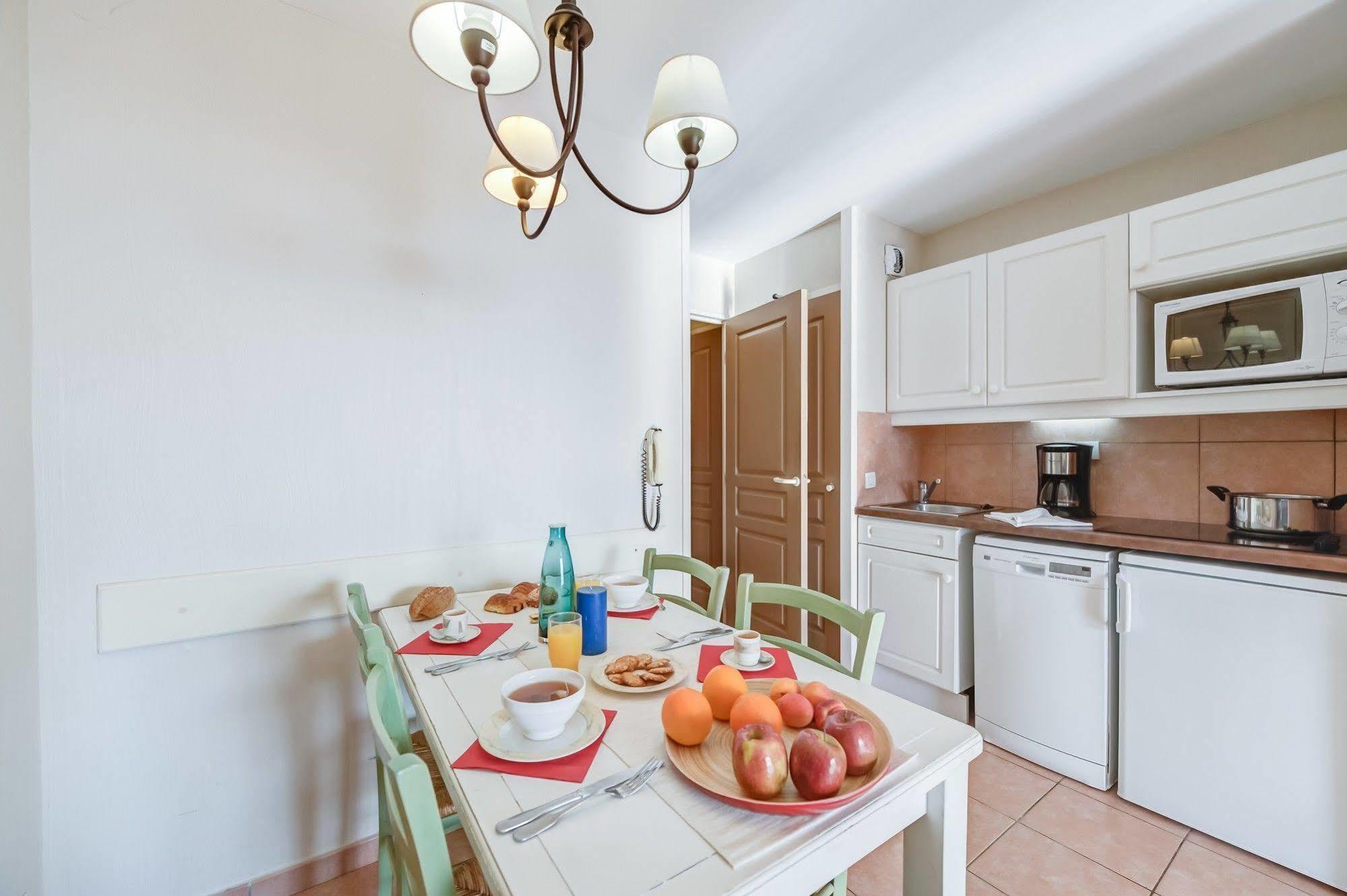 Les Rivages - Appartement Vue Mer Imprenable-Piscine Six-Fours-les-Plages Buitenkant foto